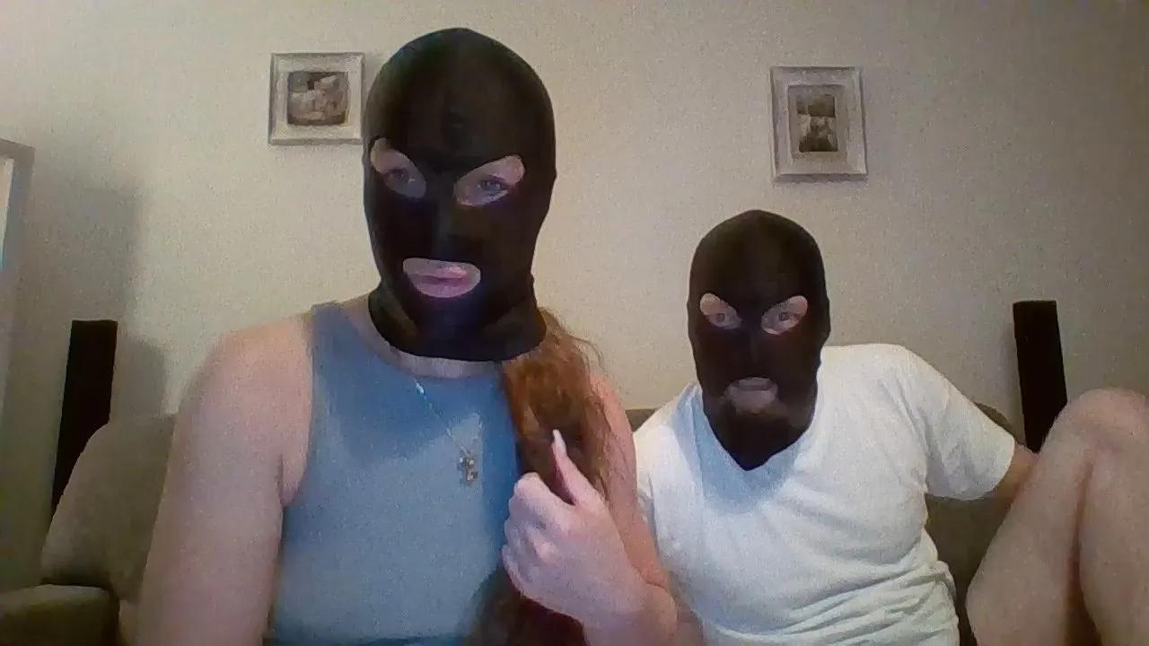 Bella_und_Uwe on Cam4 