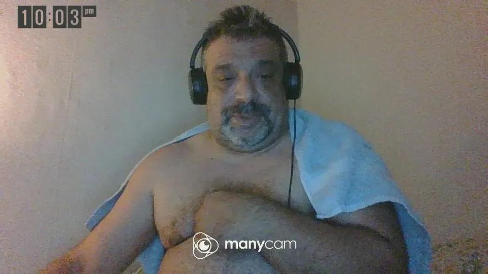 benenzo on Cam4 