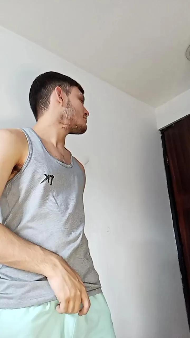 Billyytomy on Cam4 
