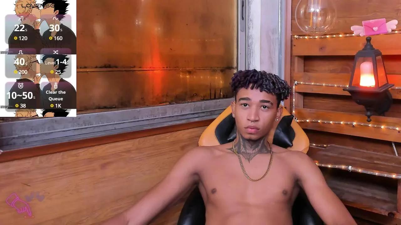blackk_latino on Cam4