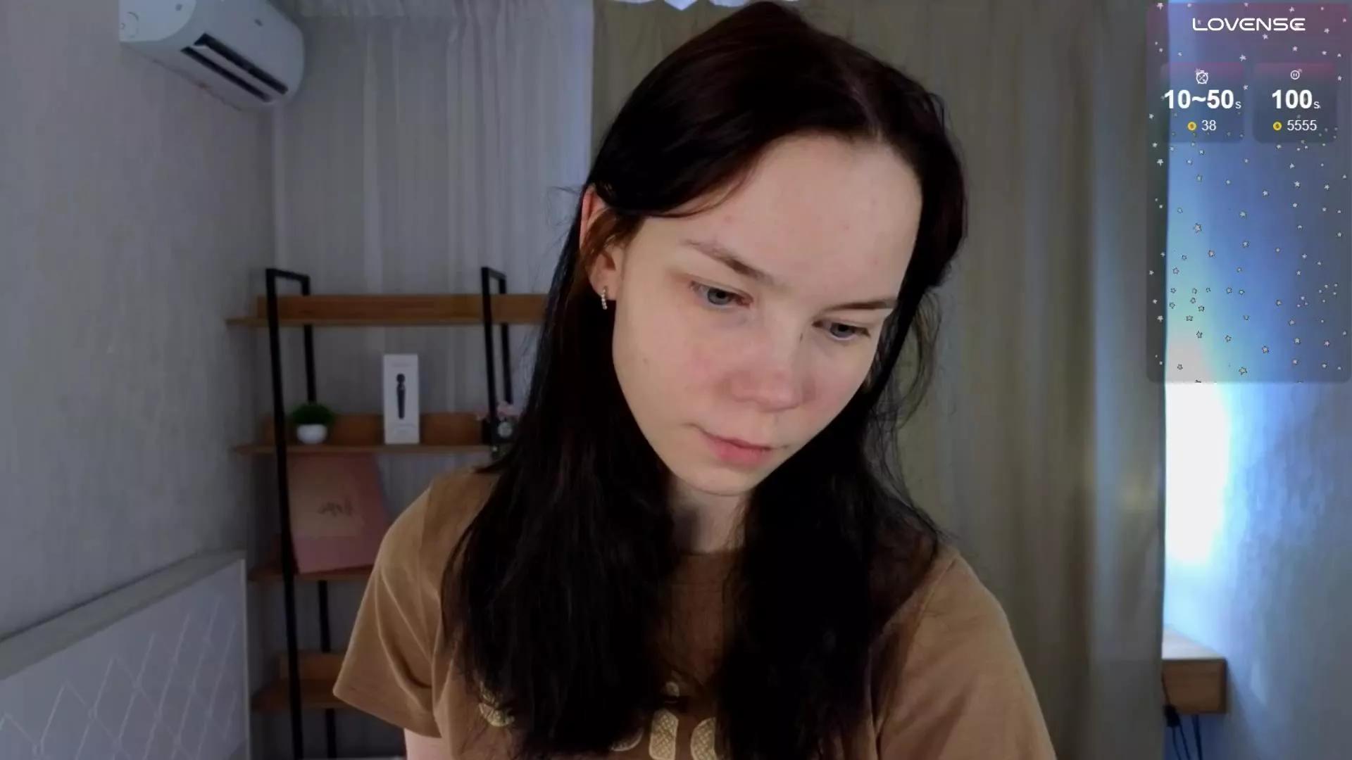 BreeBelch on Cam4 