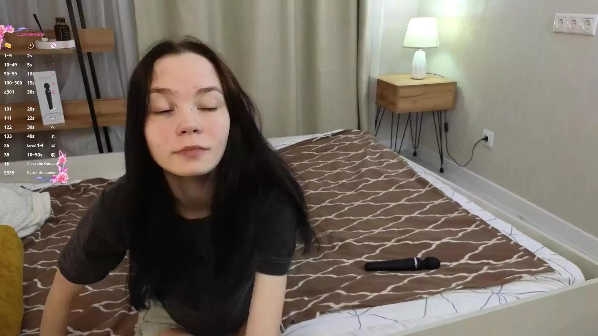 BreeBelch on Cam4 