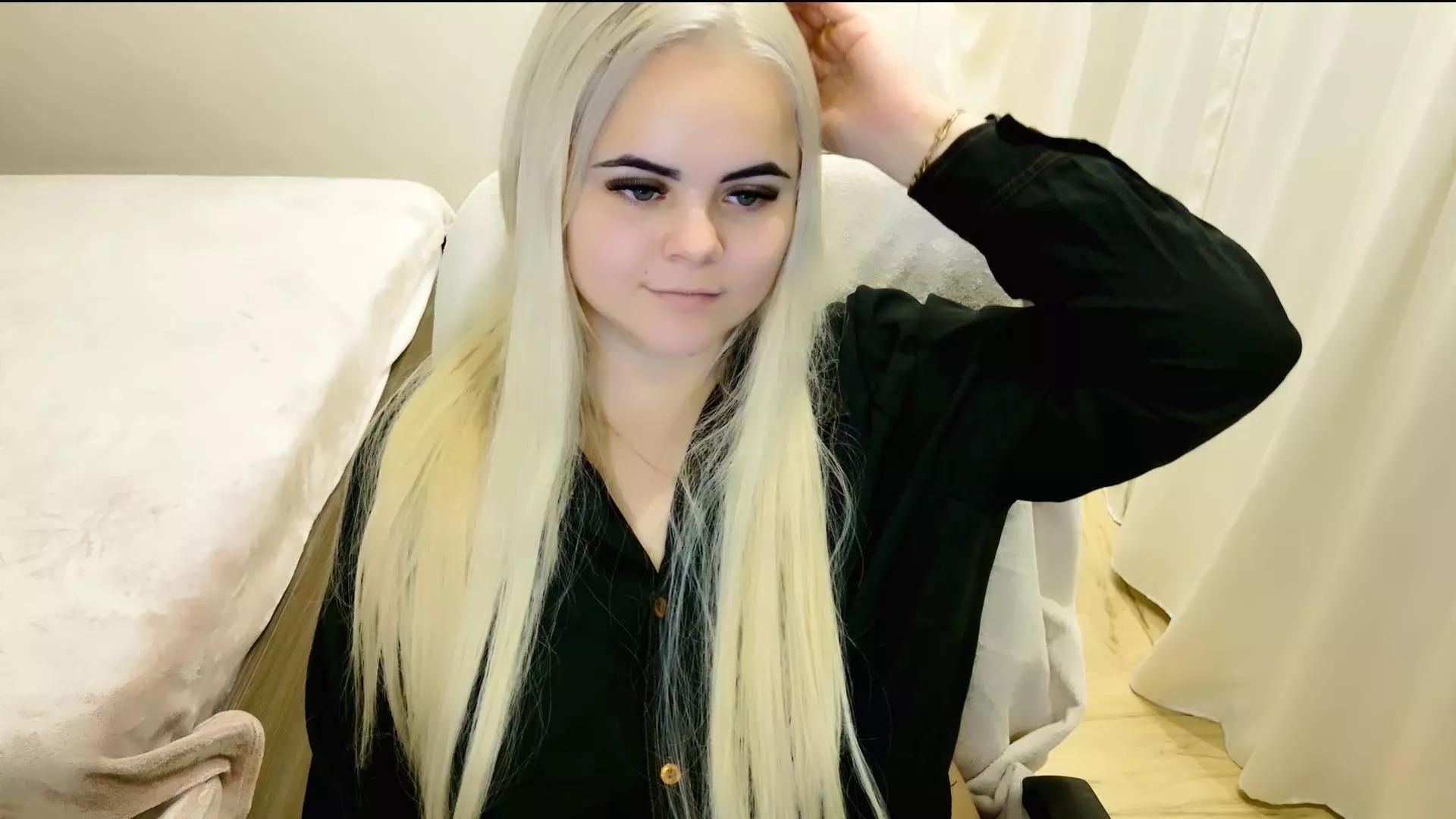 call_me_cutie on Cam4 