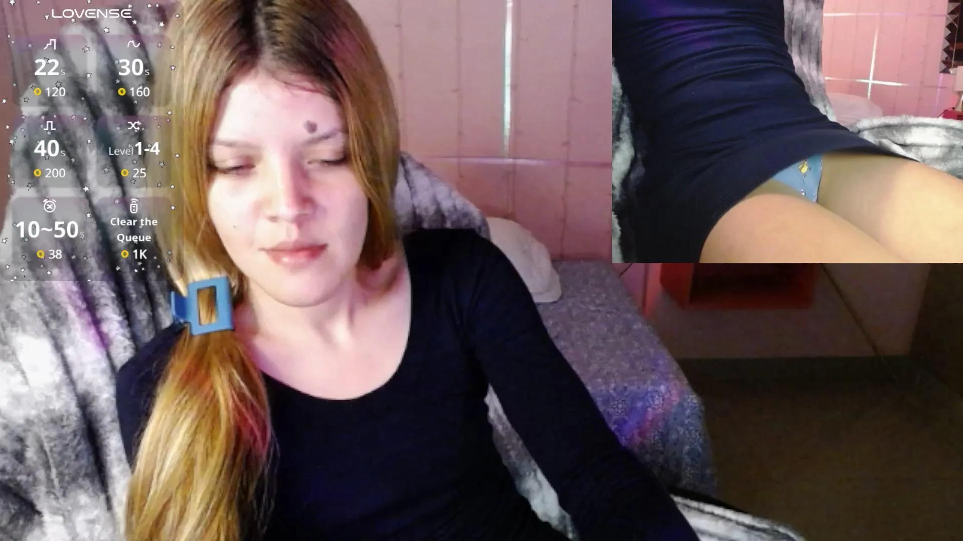 Carly_09 on Cam4