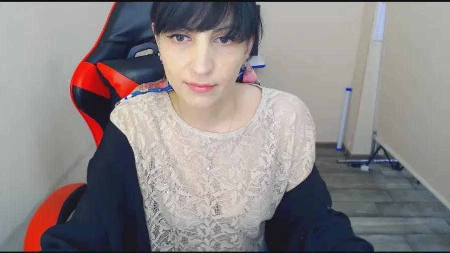Carol_Mathevs on Cam4