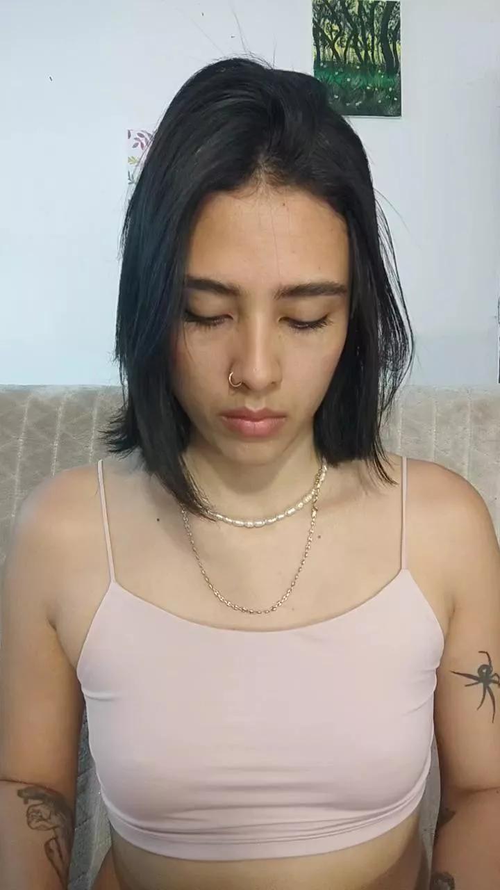 Cataleya_666 on Cam4 