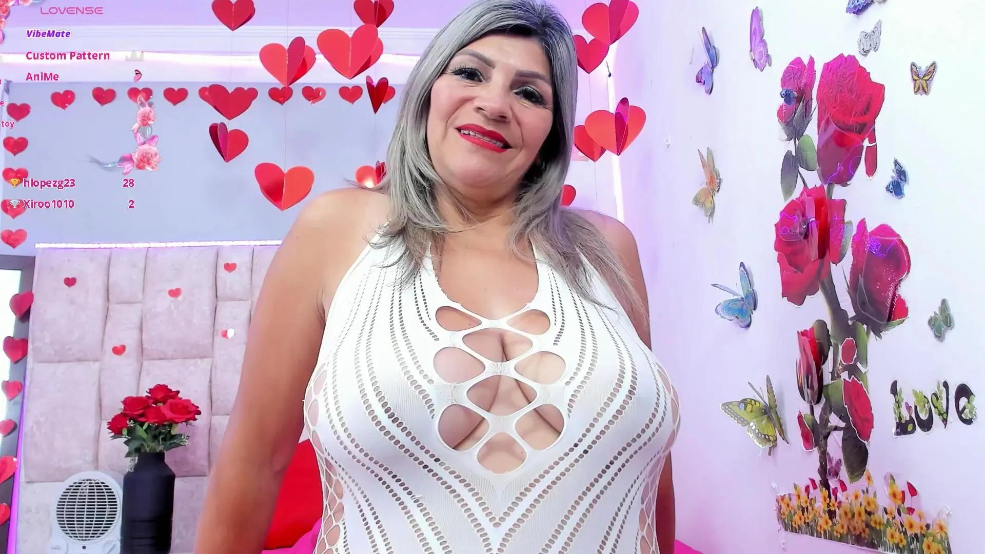 Celeste_Lincon on Cam4 