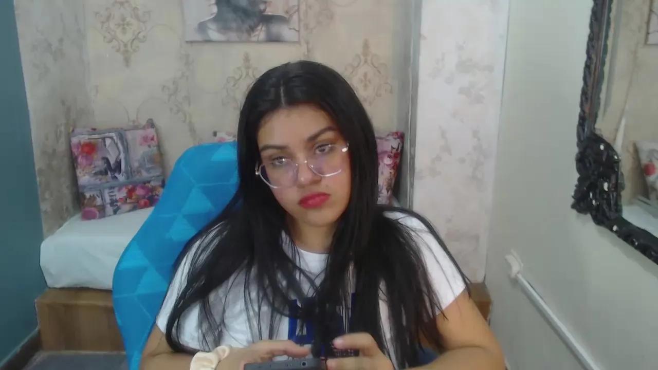 Clover_Lover on Cam4