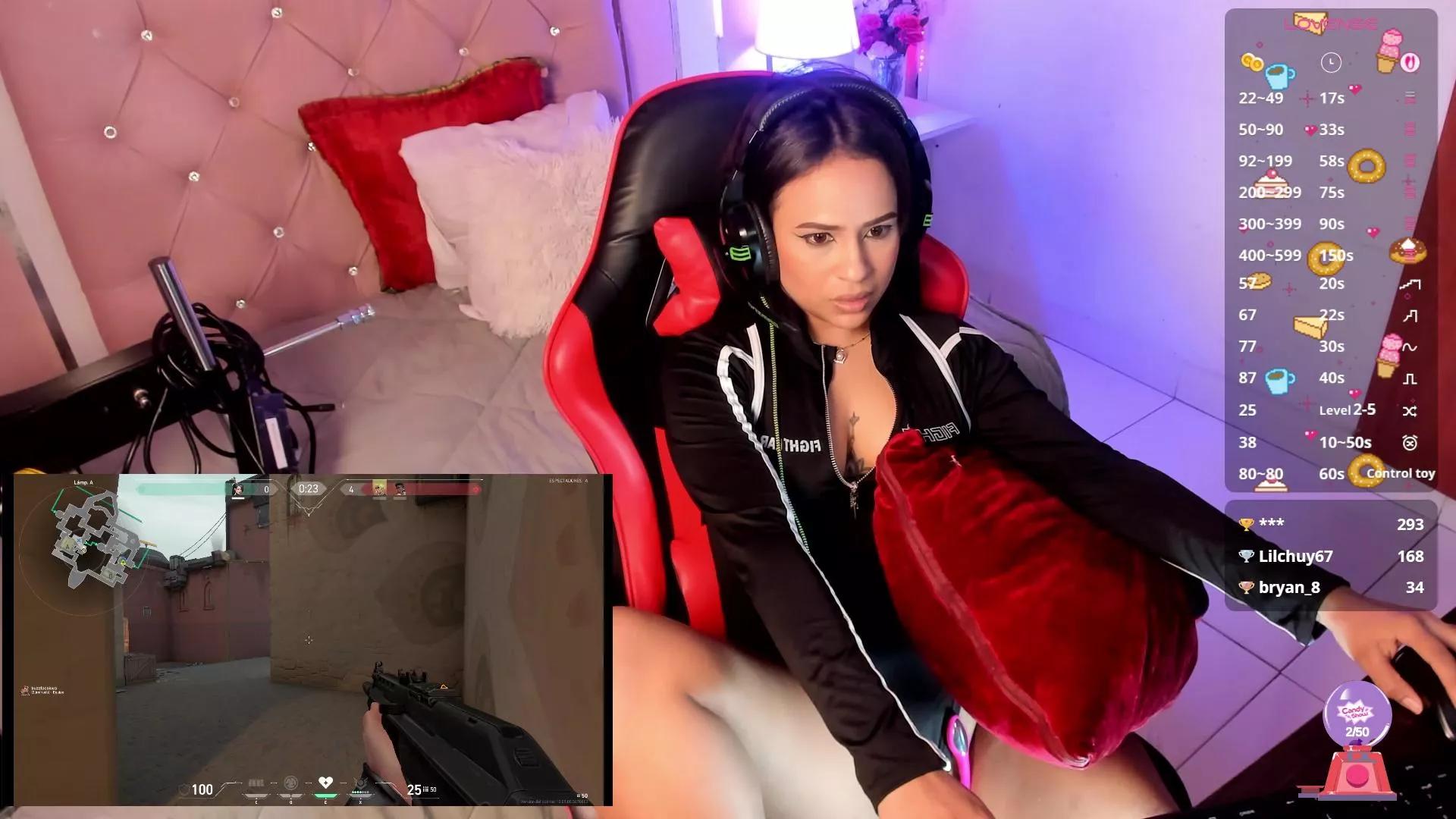 CookiesAndBoots on Cam4 