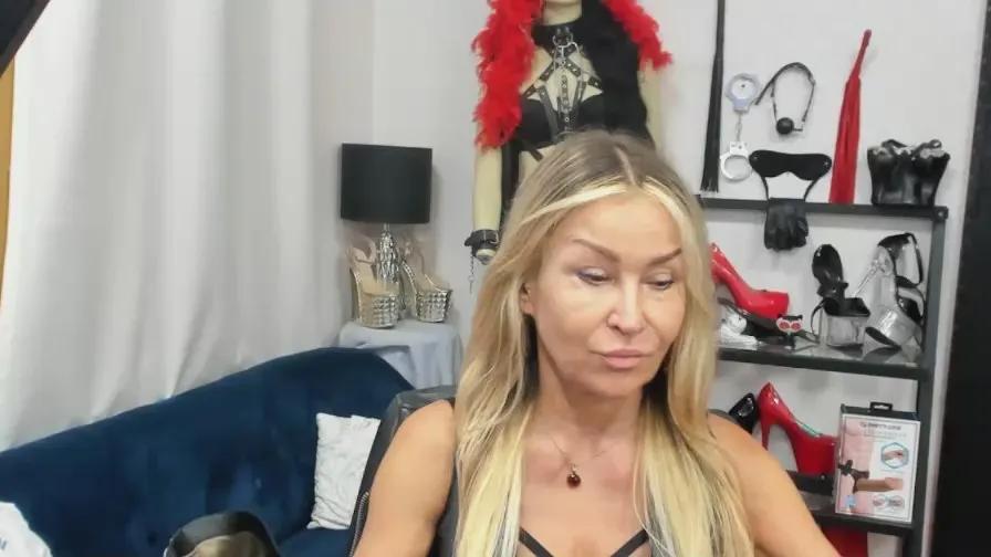 crystal__xxx on Cam4