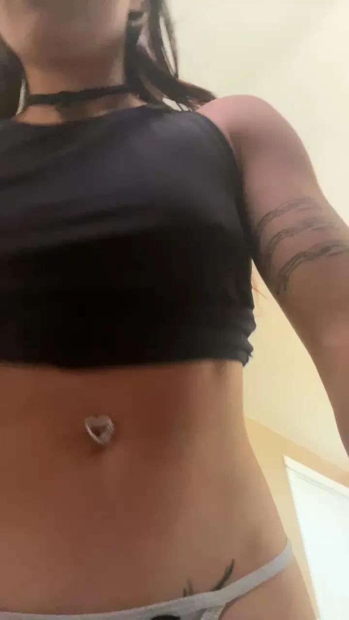 DaphneBaby19 on Cam4