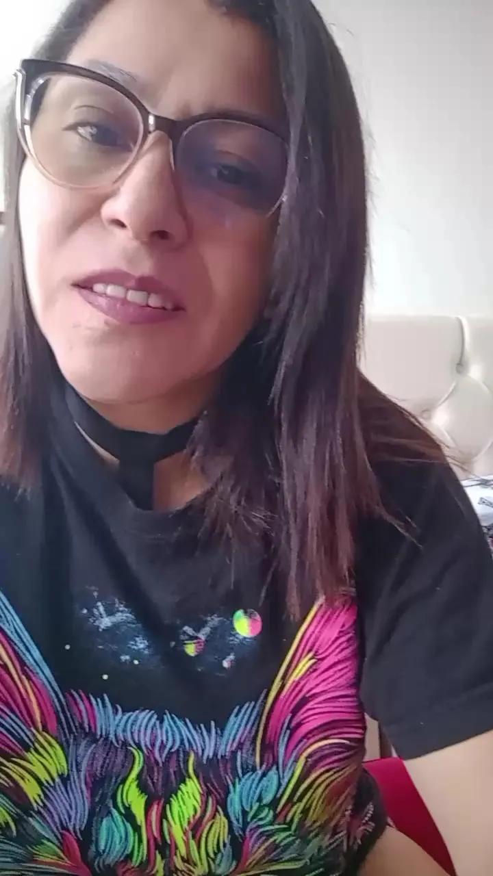 Dayann_Foxsr on Cam4 