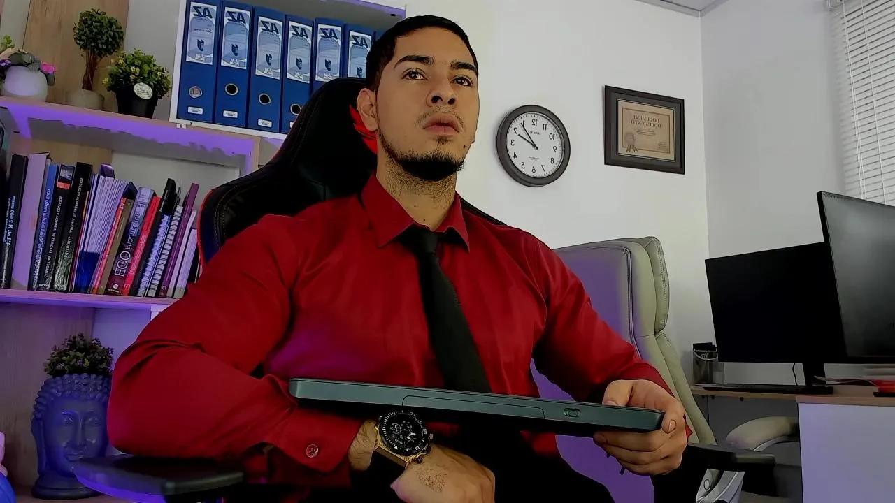 dimitri_coleman on Cam4 