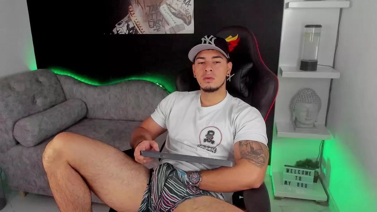 dimitri_coleman on Cam4 