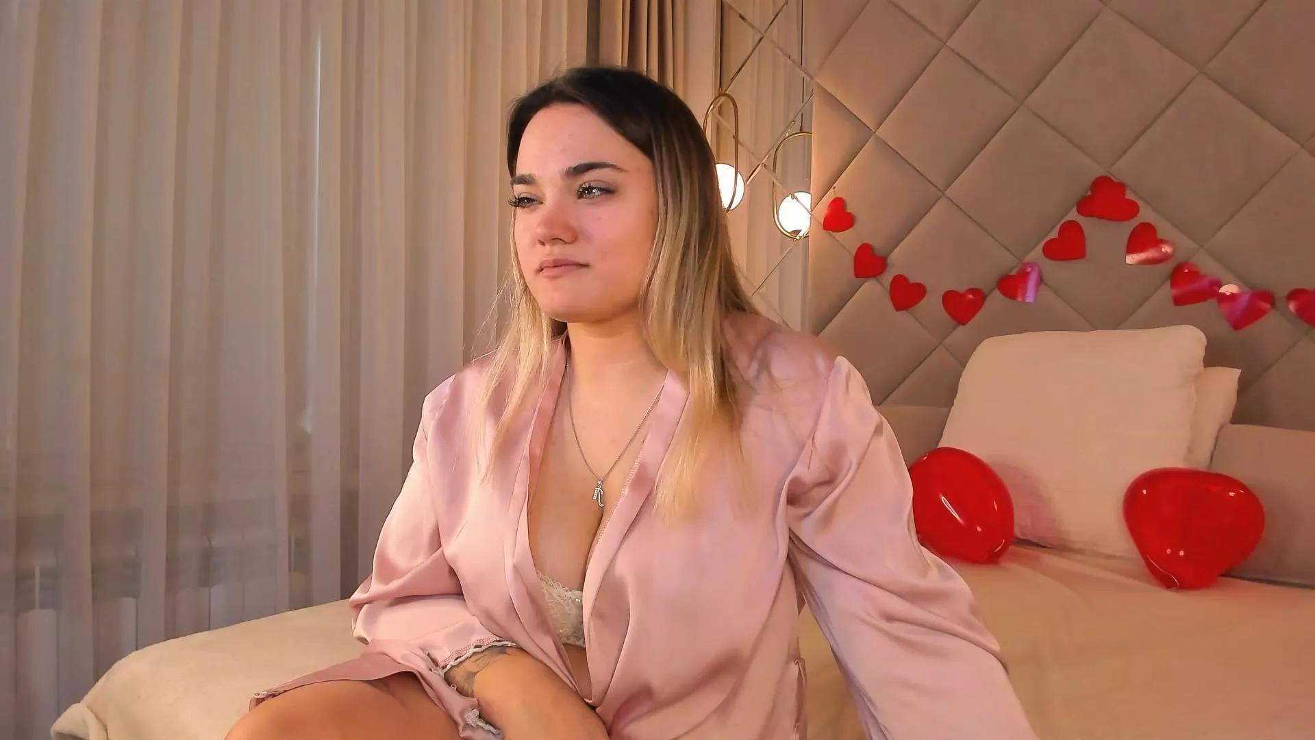 Emma_Reeed on Cam4 