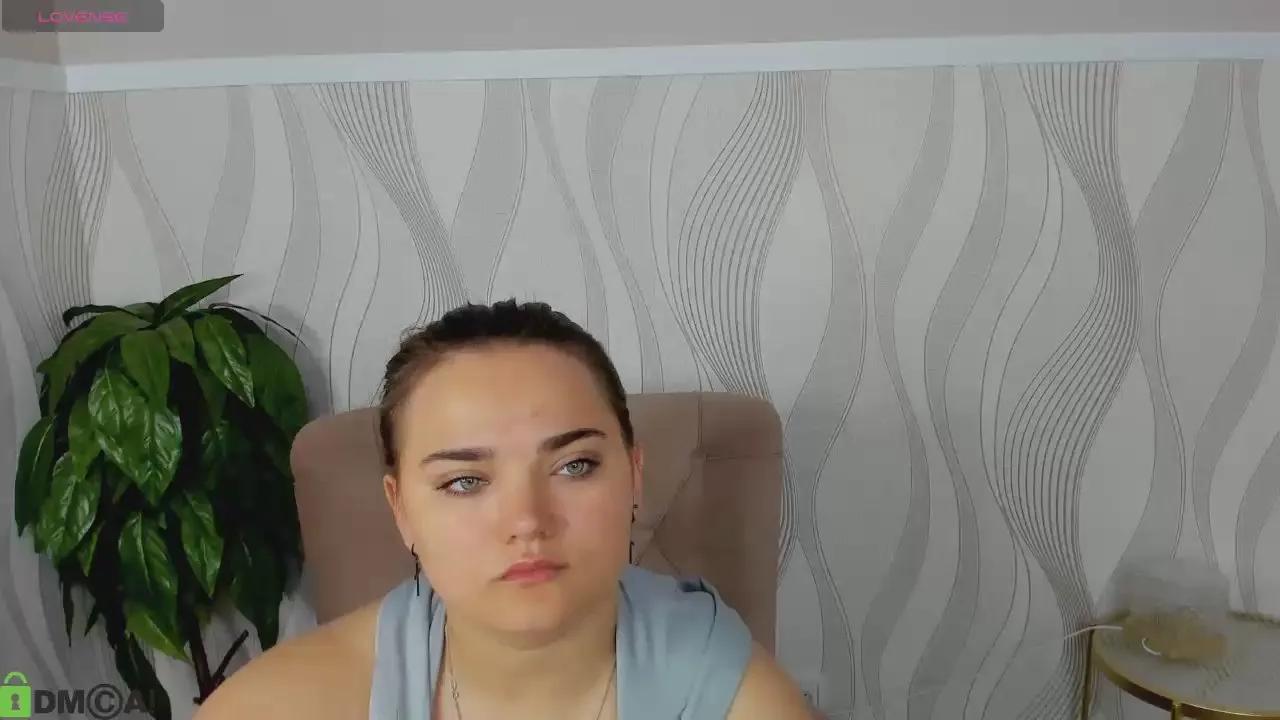 Emma_Reeed on Cam4