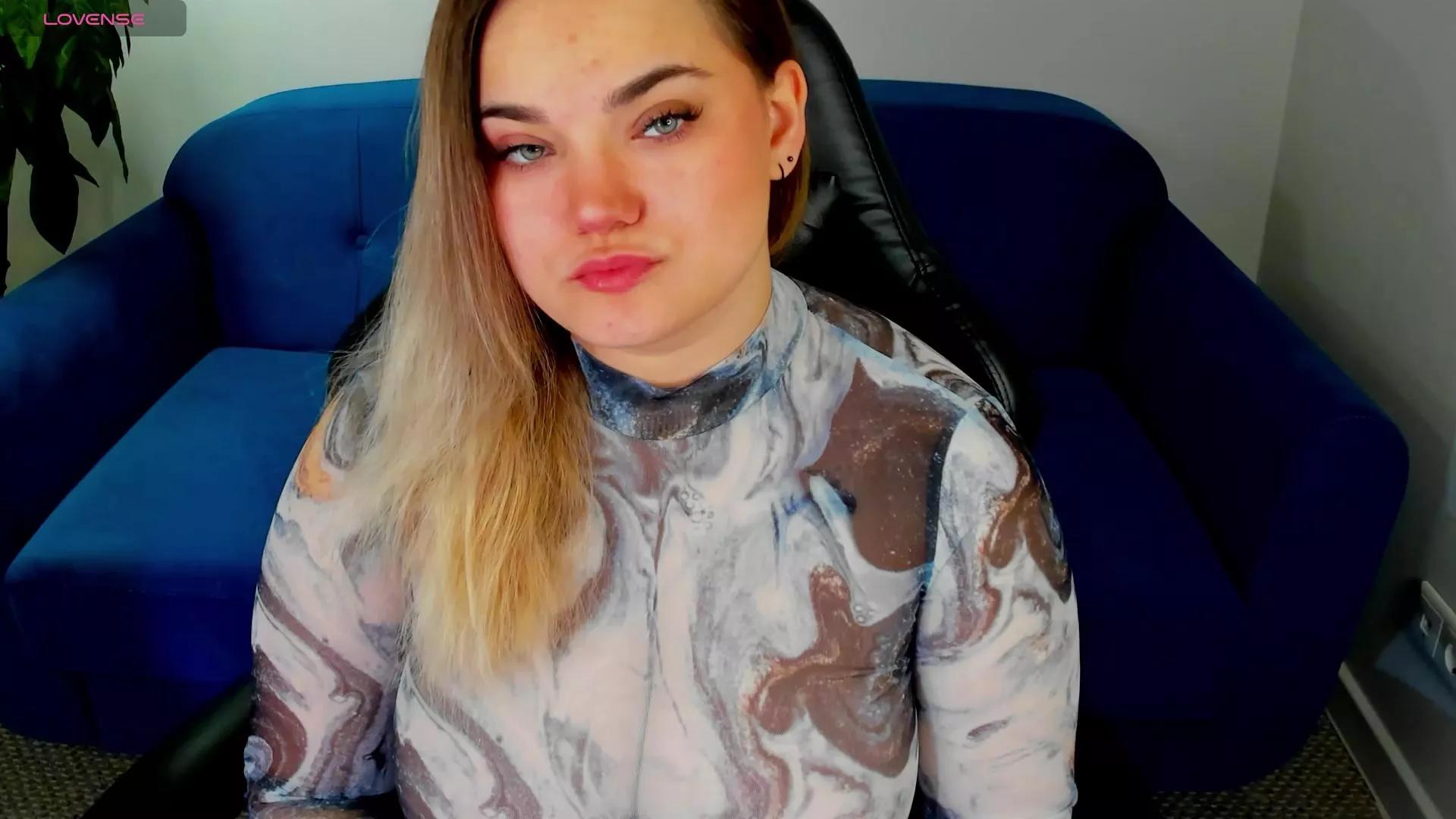 Emma_Reeed on Cam4 