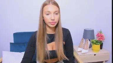 EmmaCharming on Cam4 