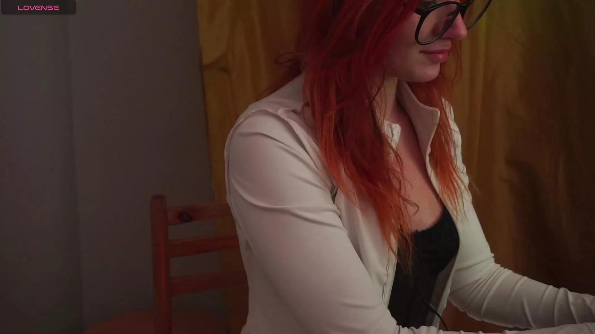 Emmylies on Cam4 