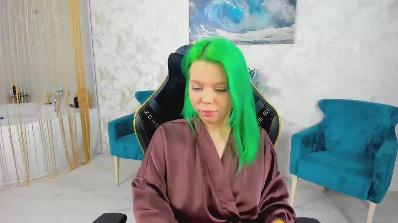 EnergyBunny_1 on Cam4 