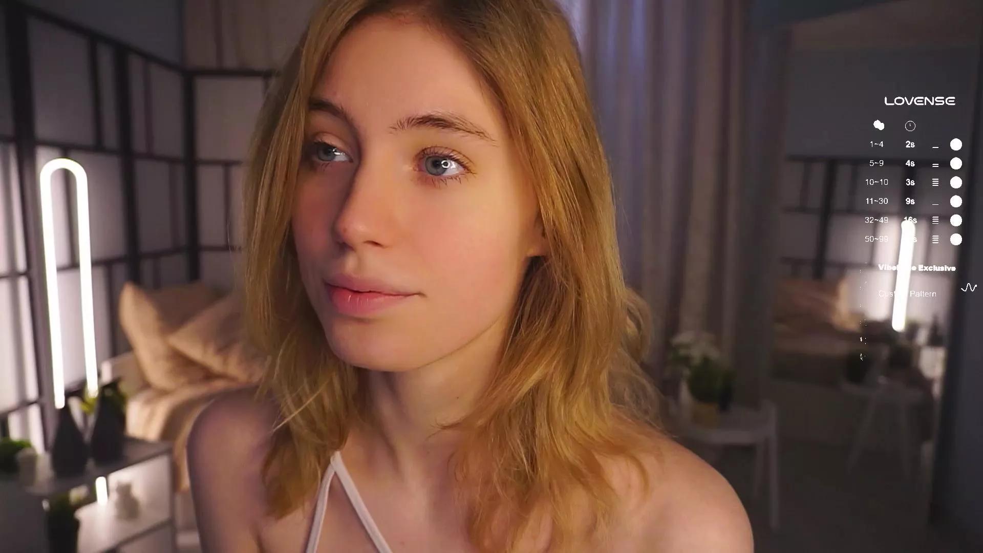 EngelHazle on Cam4 