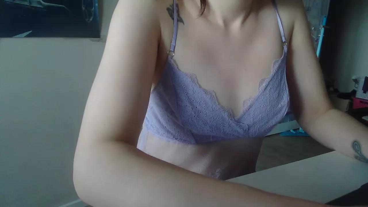 Estelle_Engels on Cam4 