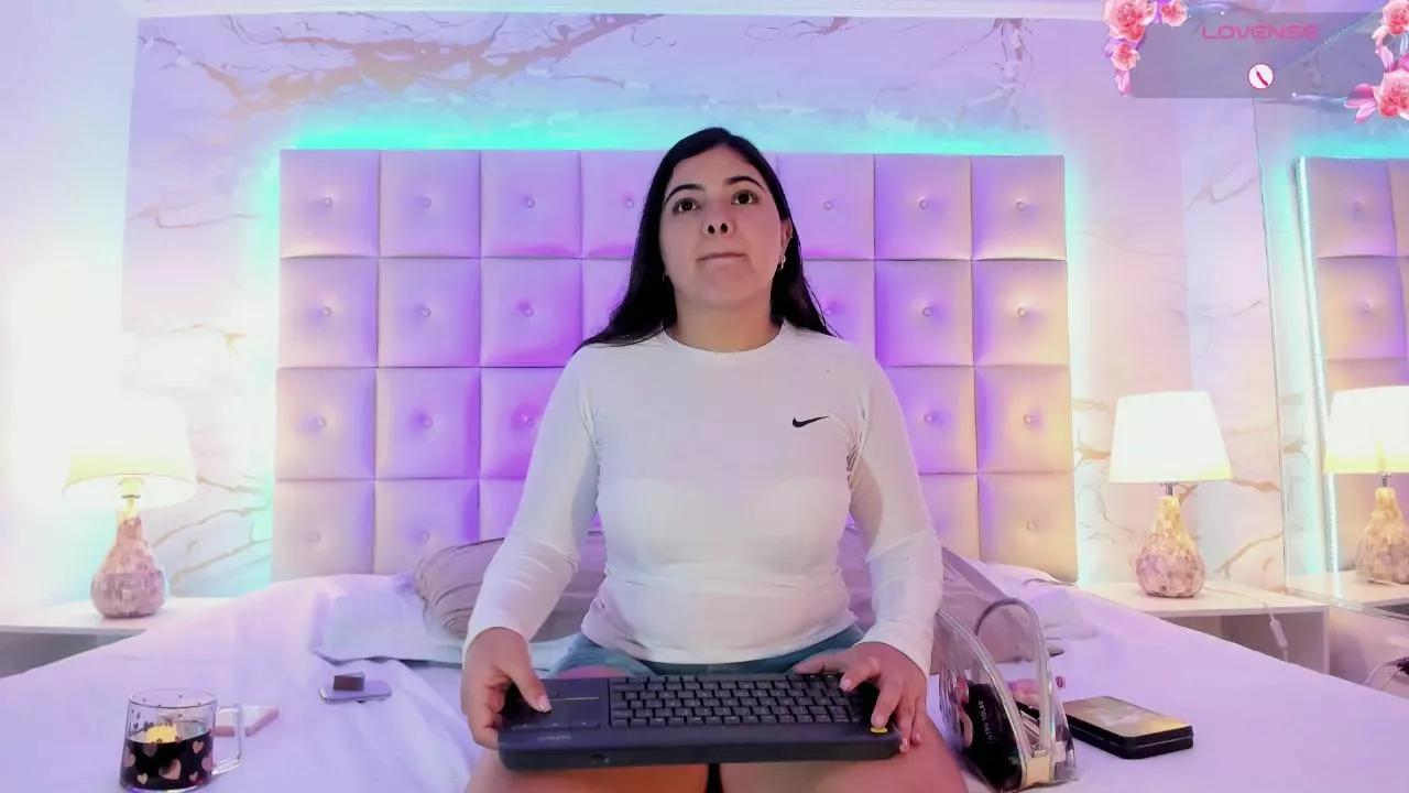 Evelin_mason on Cam4 
