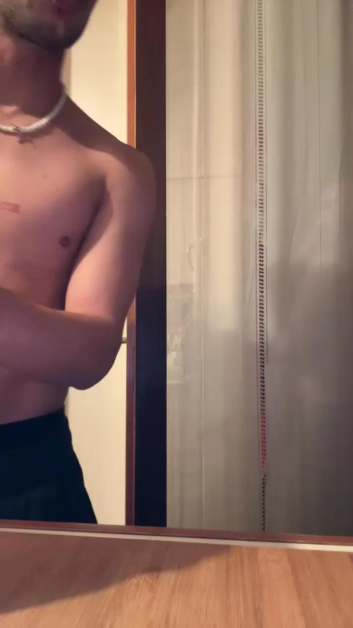Filicontix on Cam4