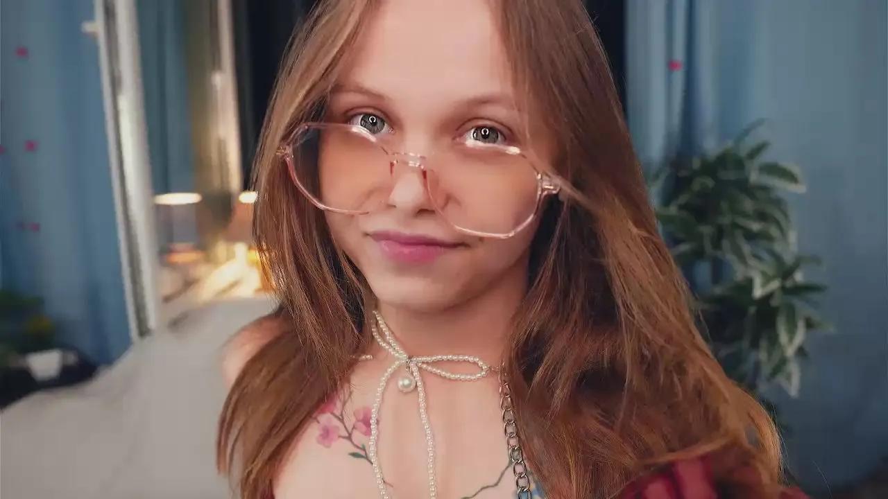 GemmaFarabee on Cam4 