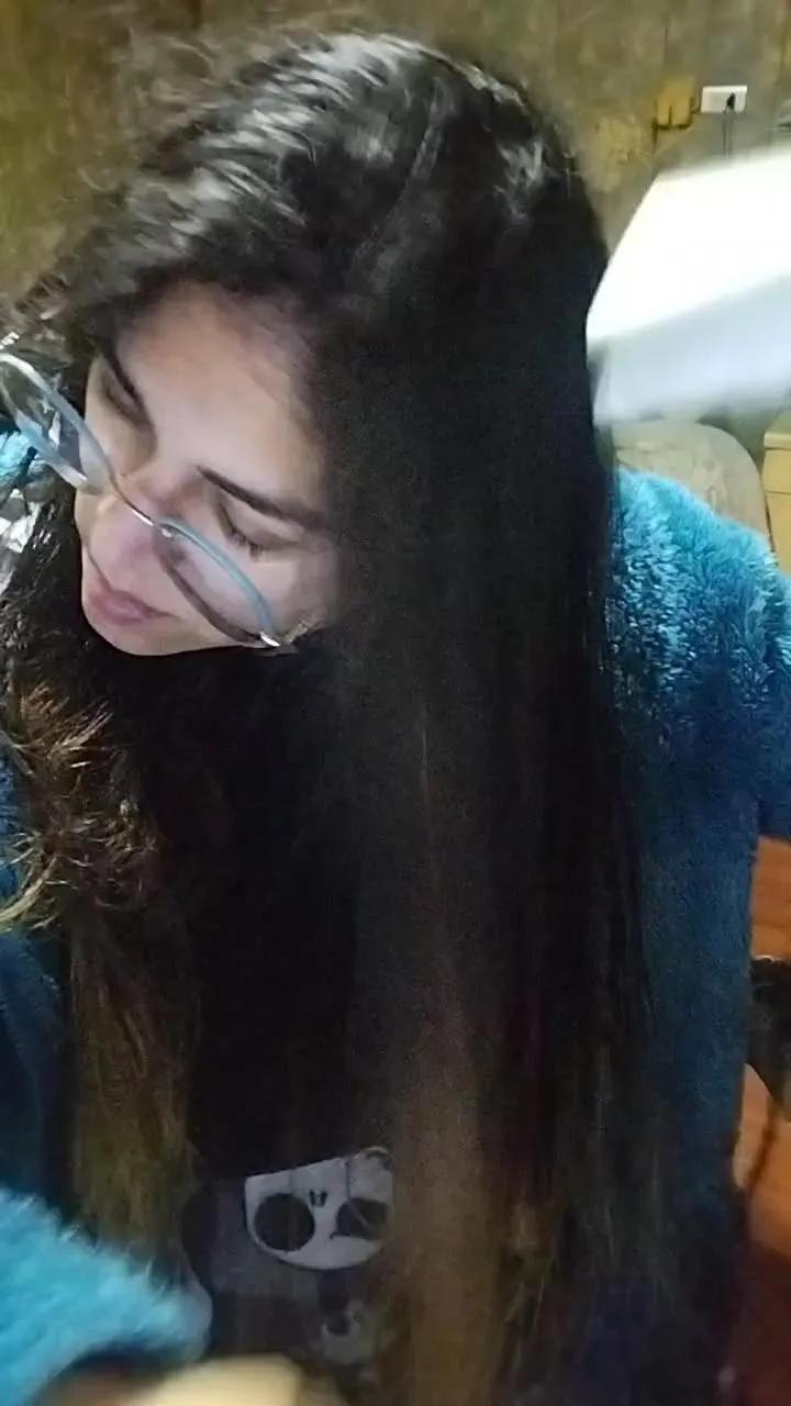 Gigi_32 on Cam4