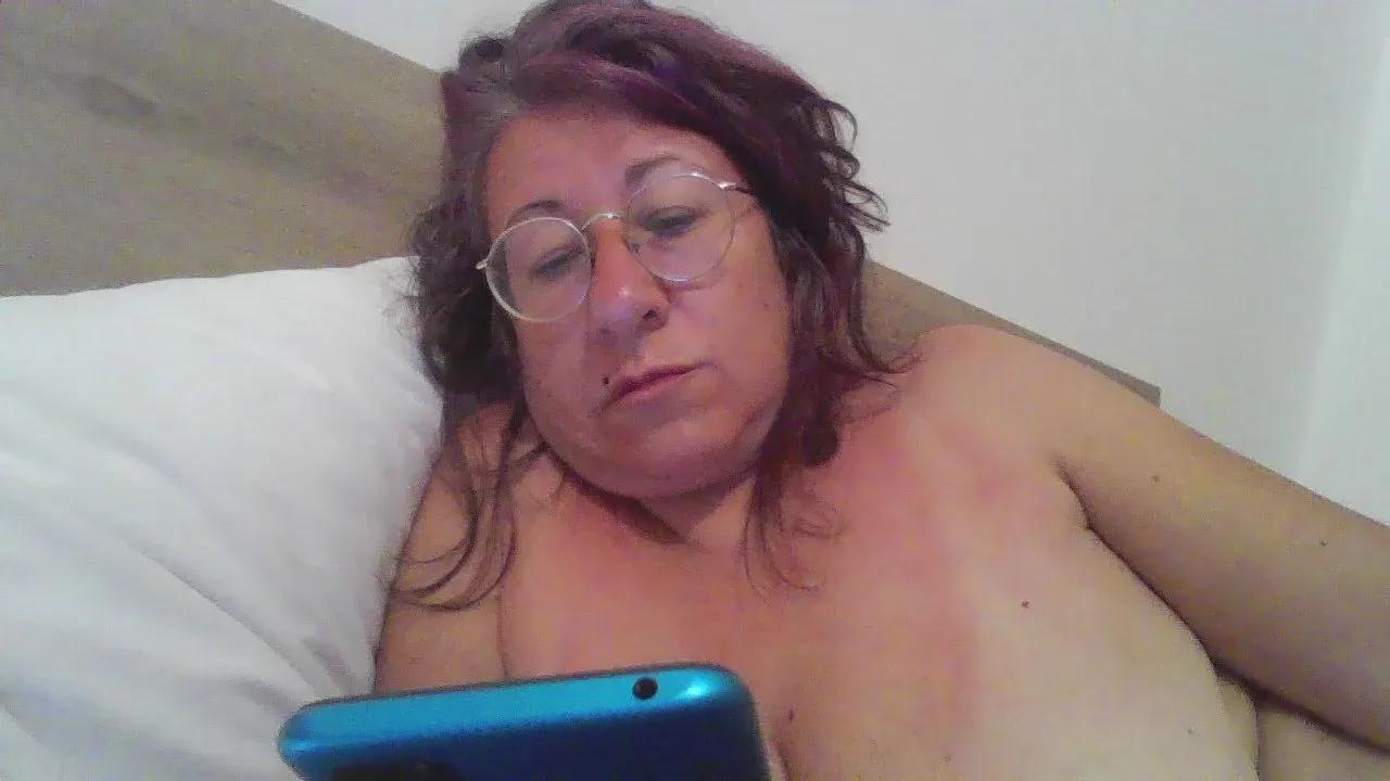 ginnygi on Cam4 