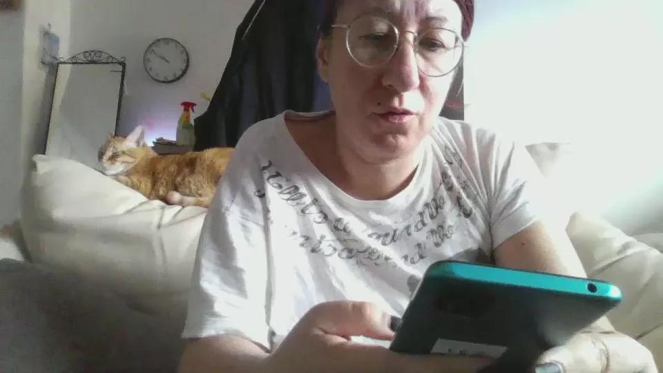 ginnygi on Cam4 