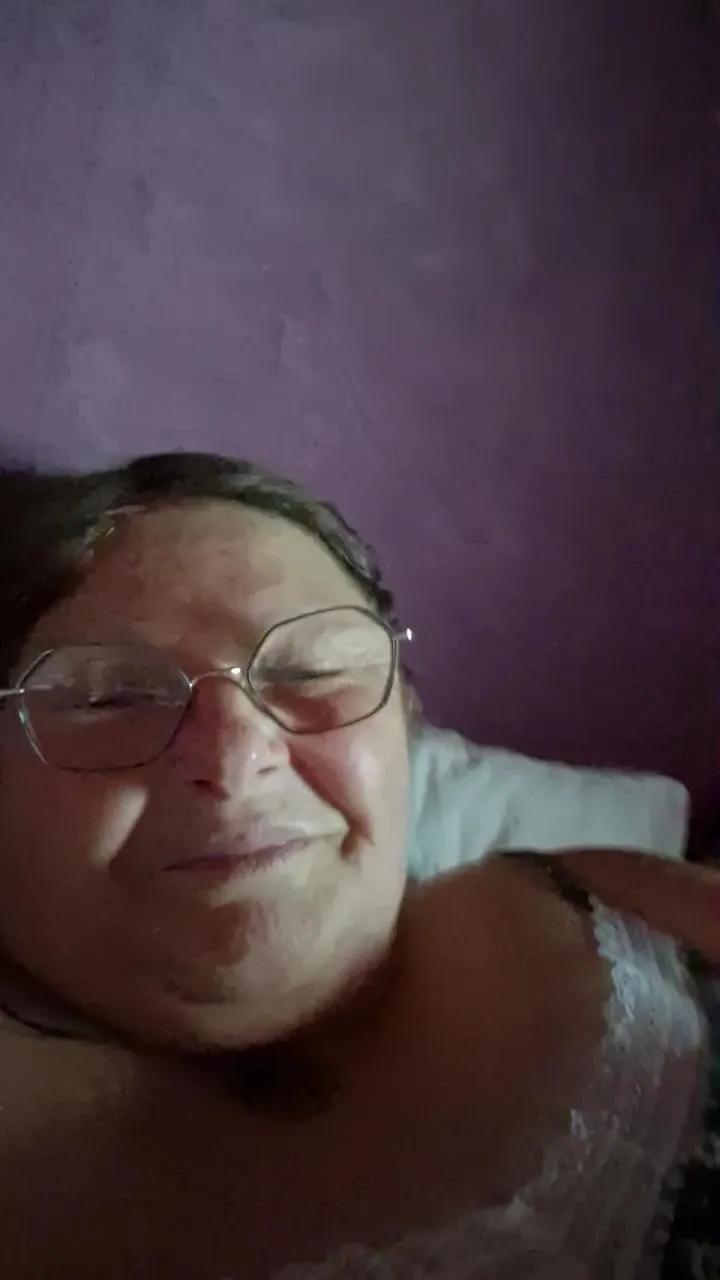 gourmande63 on Cam4