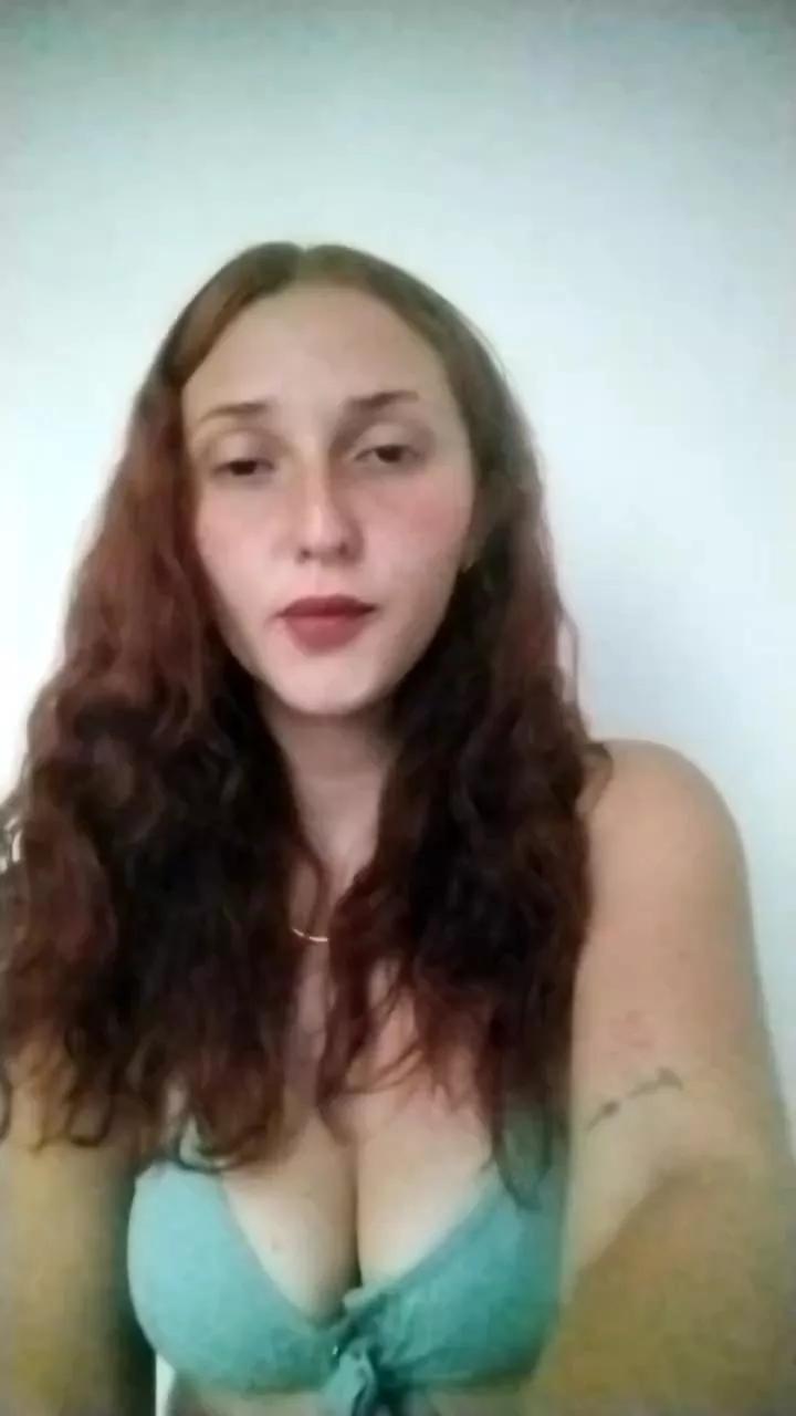 hanna_fox3 on Cam4 