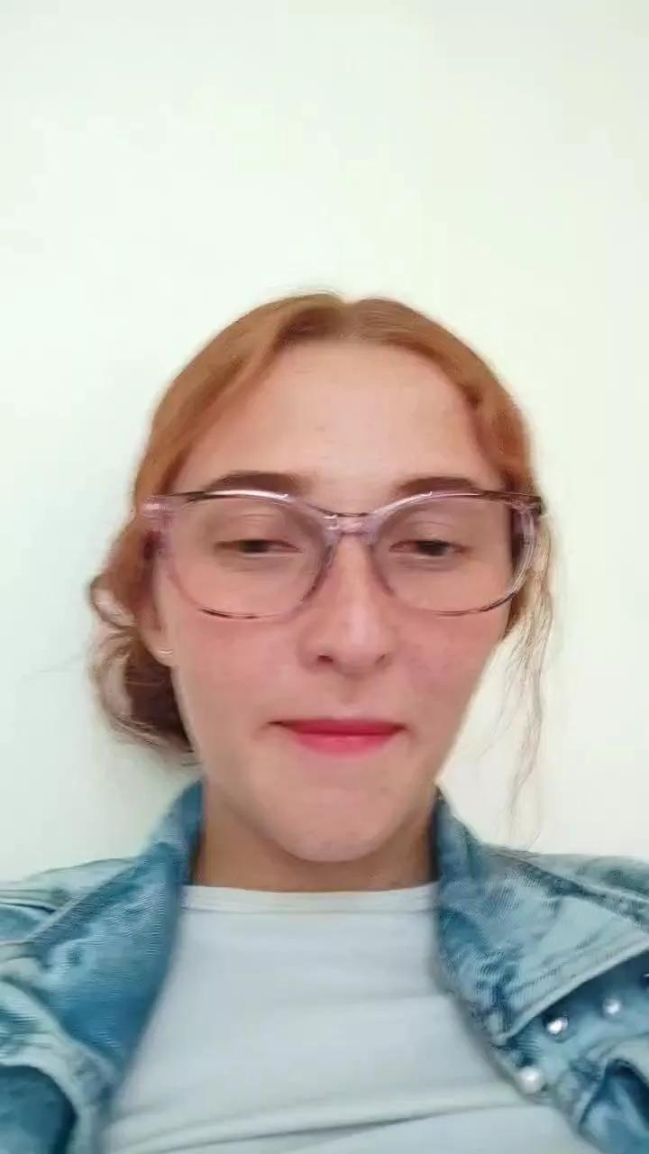 hanna_fox3 on Cam4 
