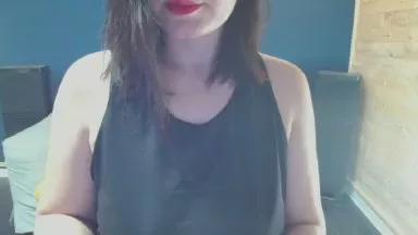 Hilldy_32 on Cam4 