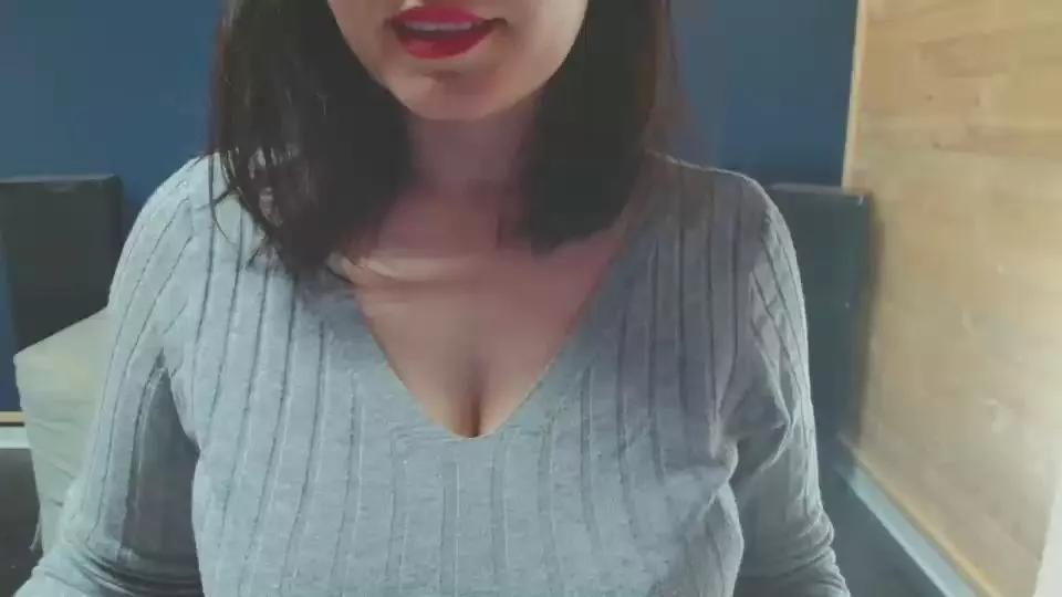 Hilldy_32 on Cam4 