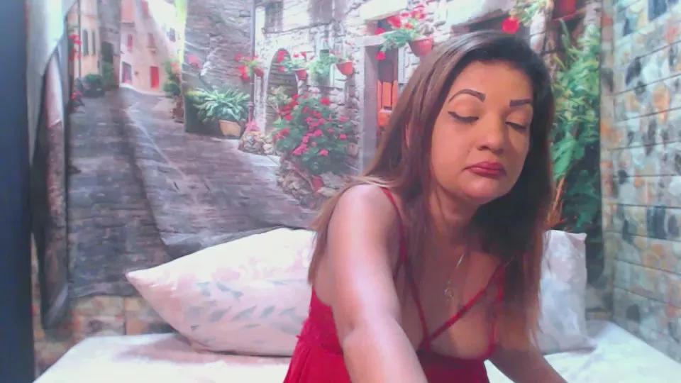 Indianaqua on Cam4 