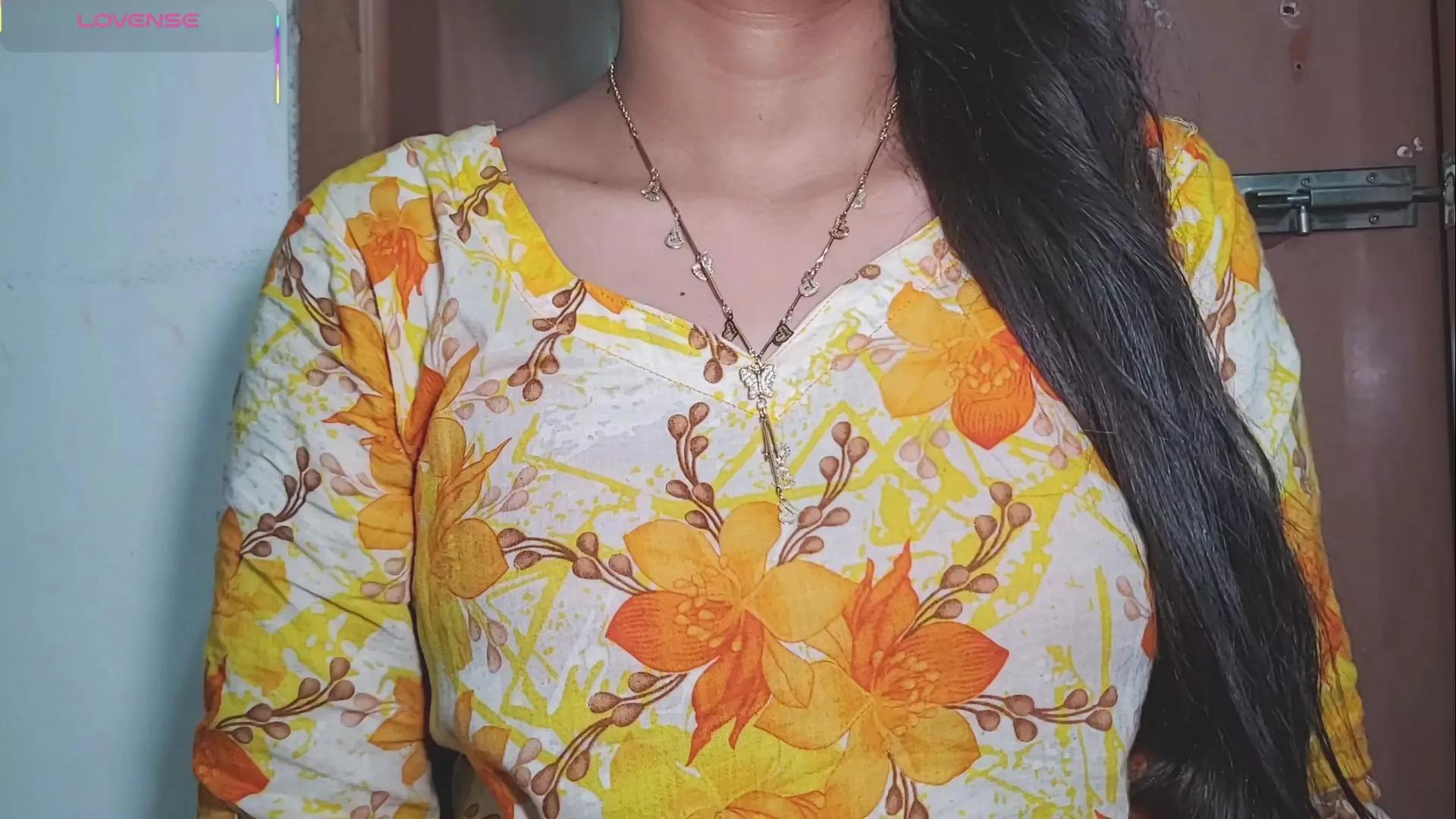 indiansexypoja on Cam4 