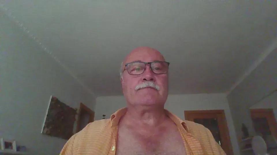 joanfdiaz62 on Cam4