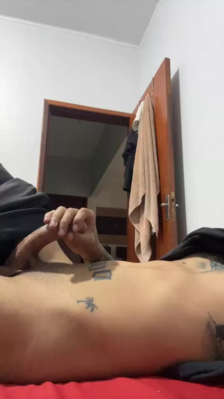 Kellrayan on Cam4 