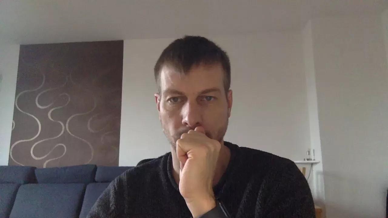 kiss4kiss on Cam4 