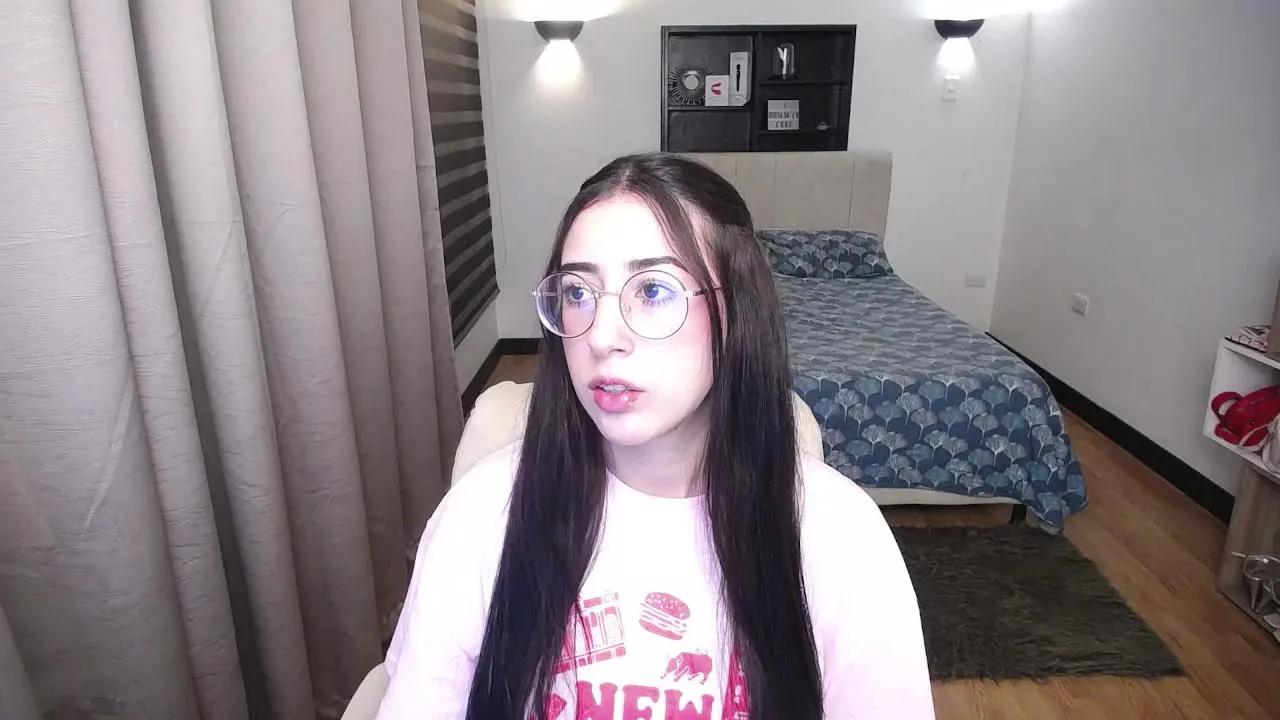 kitty_ashley on Cam4 