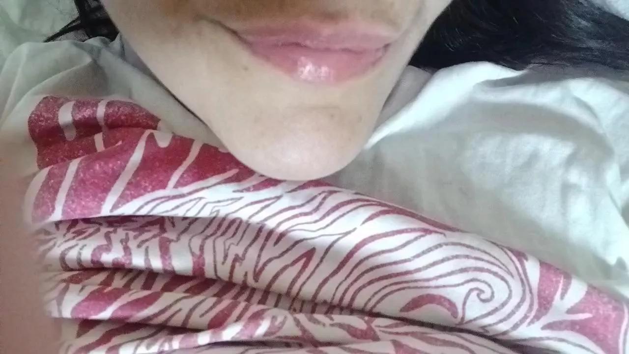 kittysweetieprr on Cam4 