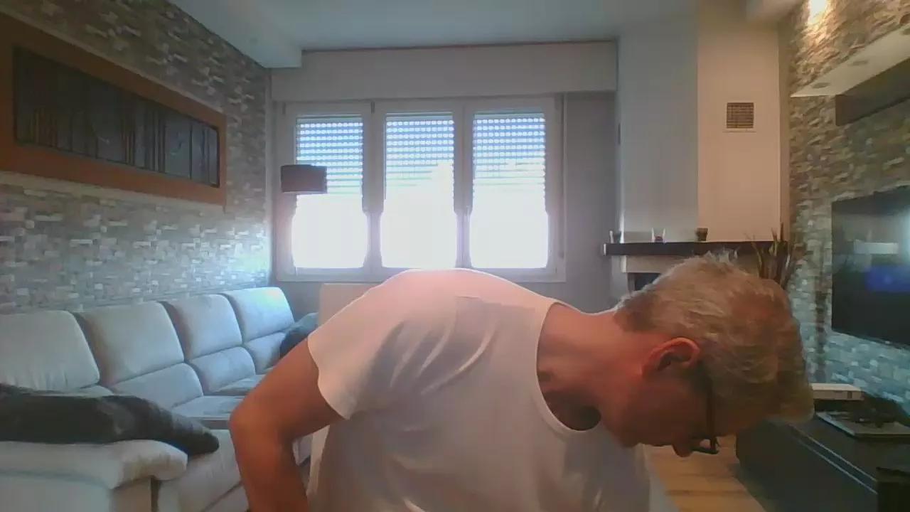 Lalas71 on Cam4 