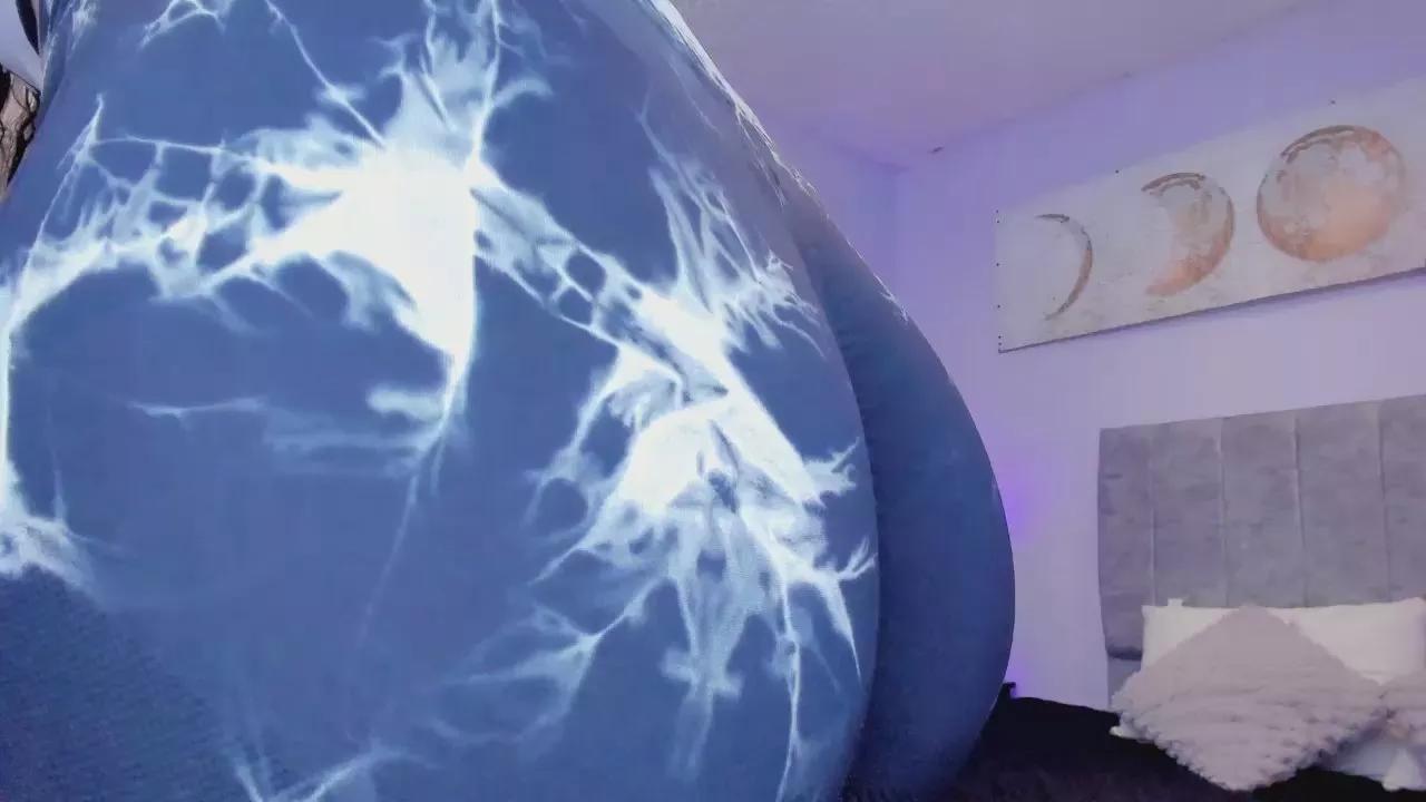 Lana_stone_ on Cam4 