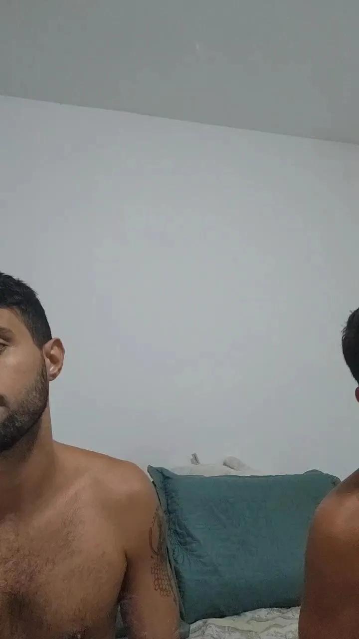 Levi_Henrique on Cam4