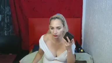lili_cute7 on Cam4 