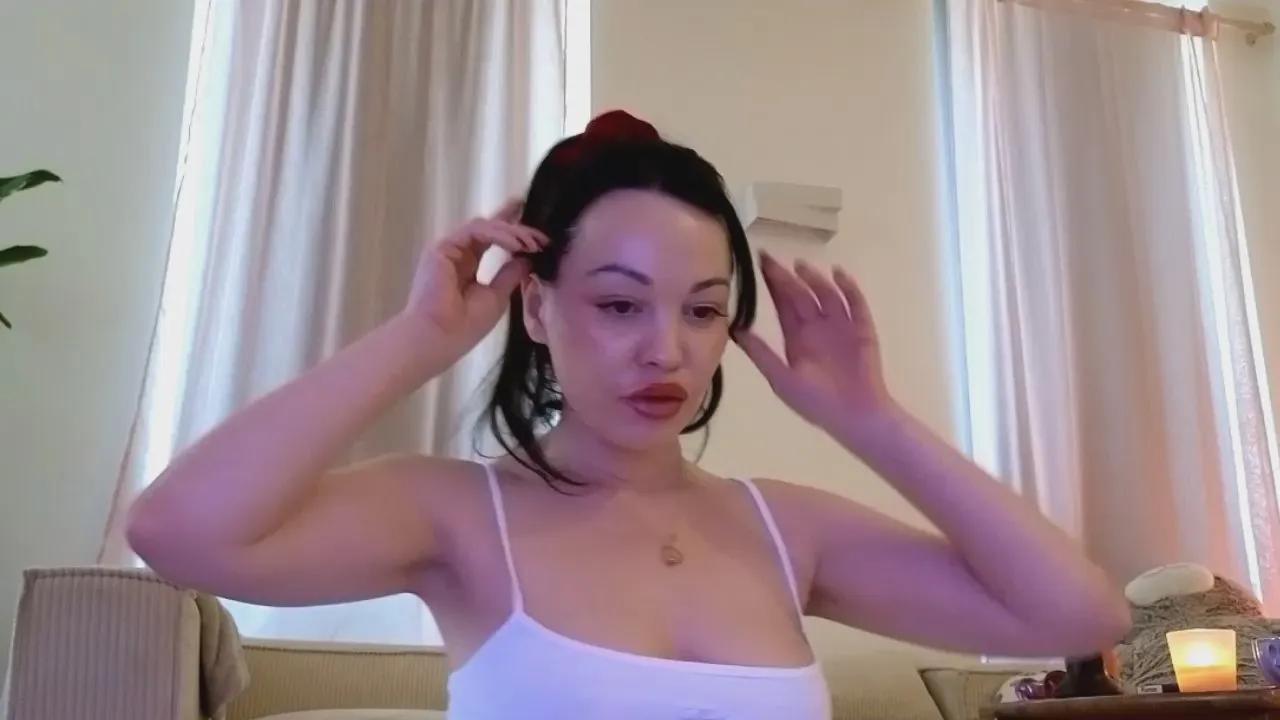 Lilieromeo on Cam4 