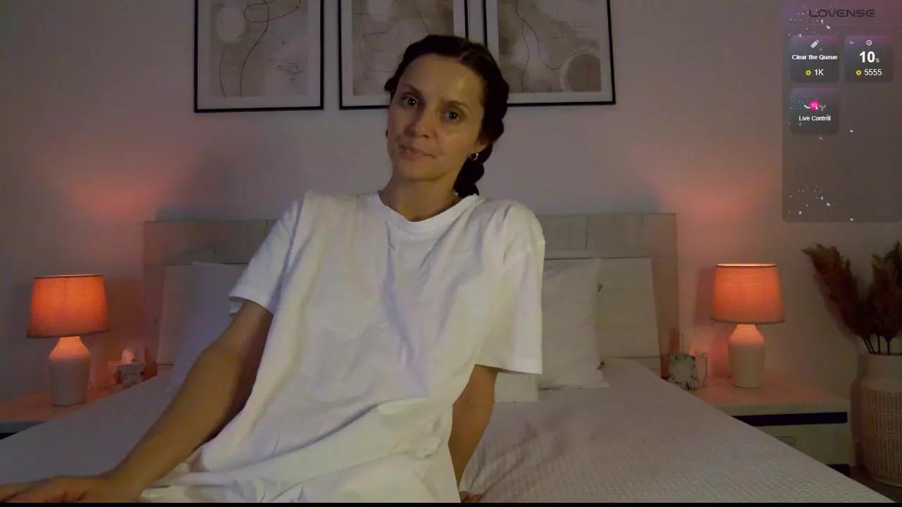 lilyroselynn on Cam4 